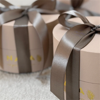 Nava Copenhagen Adventskalender – 4 luksuriøse overraskelser i 18 kt forgyldt sølv