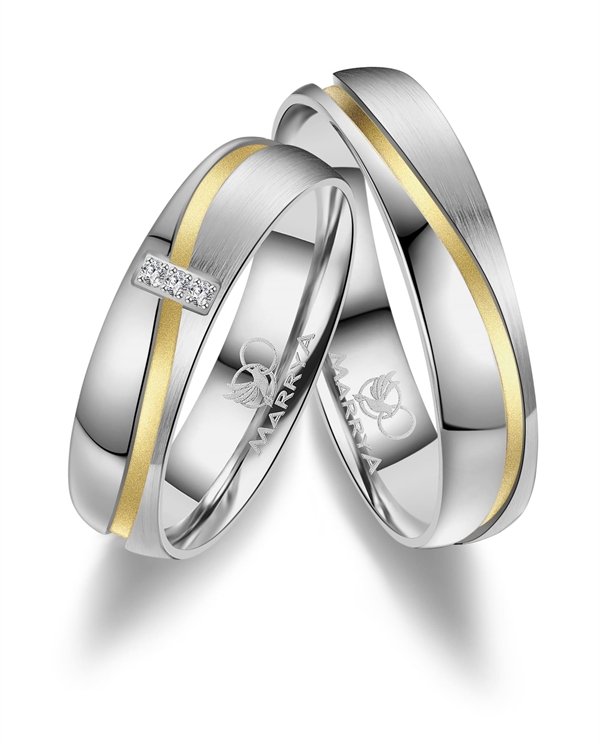  Marrya Vielsesringe med 3 x hvid Zirkonia fra Houmann