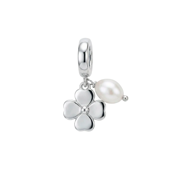 Christina Jewelry & Watches\'s Clover and Pearl charm 6 mm sølv