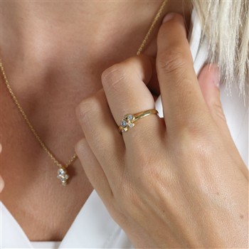 Aagaard's Dame ring, 8kt guld m/5 cz