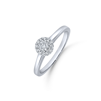 Støvring Design's 14 karat hvidgulds ring med brillianter