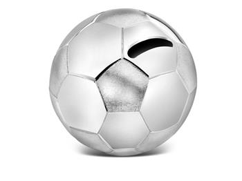 Noa Kids's Sparebøsse fodboldf, sølvfarvet